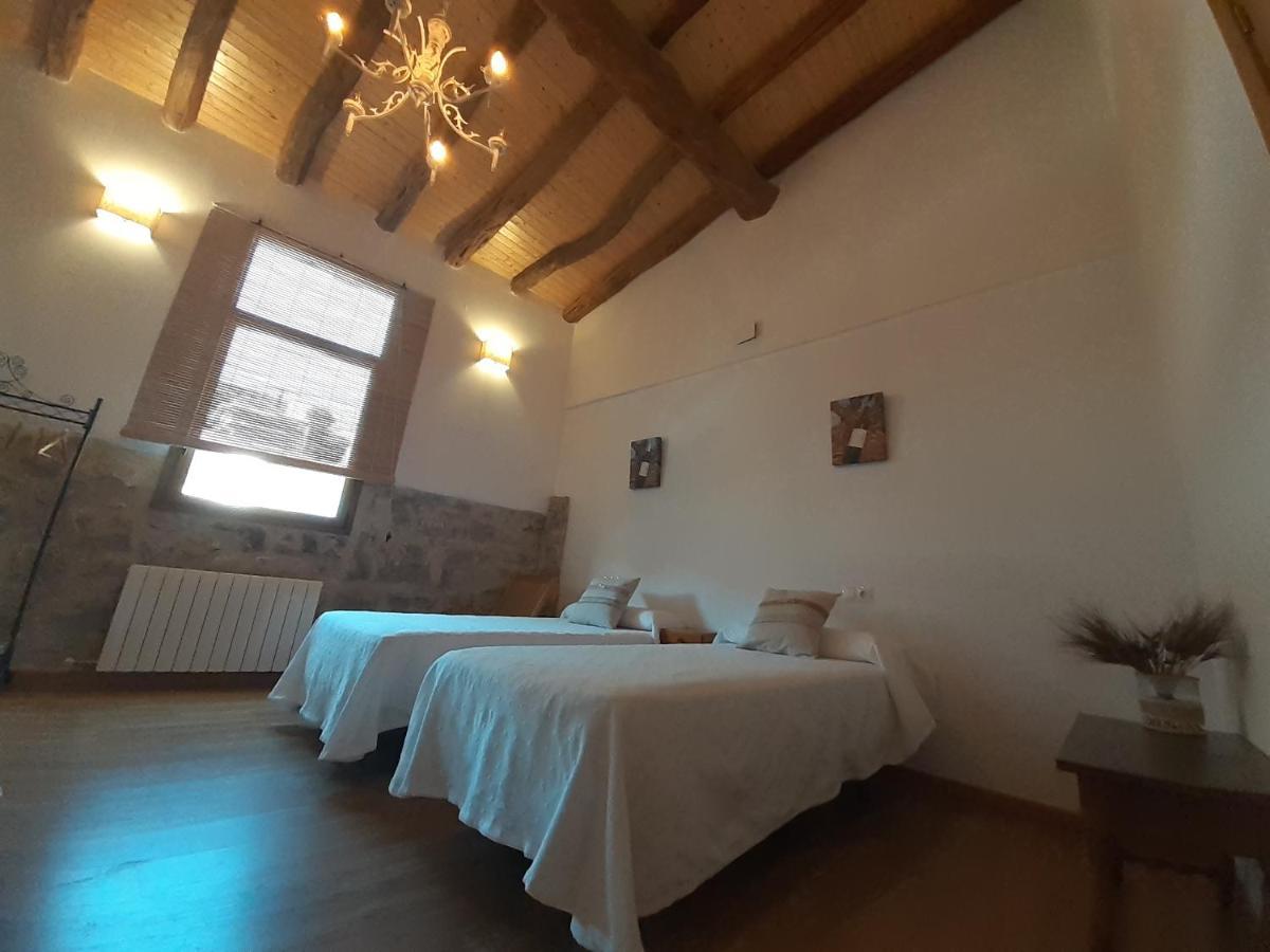 Casa La Foradada Bed & Breakfast Corbera Dış mekan fotoğraf